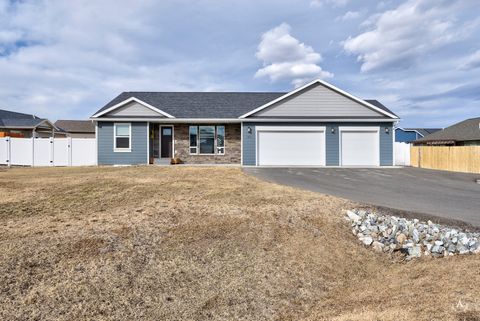 Photo of 1070 Tenon Place, Helena, MT 59602 (MLS # 30065753)