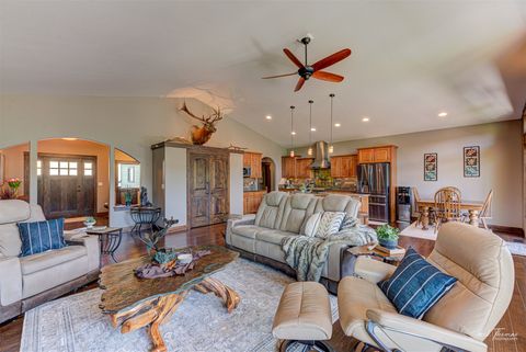 Tiny photo for 3077 Old Broadwater Lane, Helena, MT 59601 (MLS # 30068951)