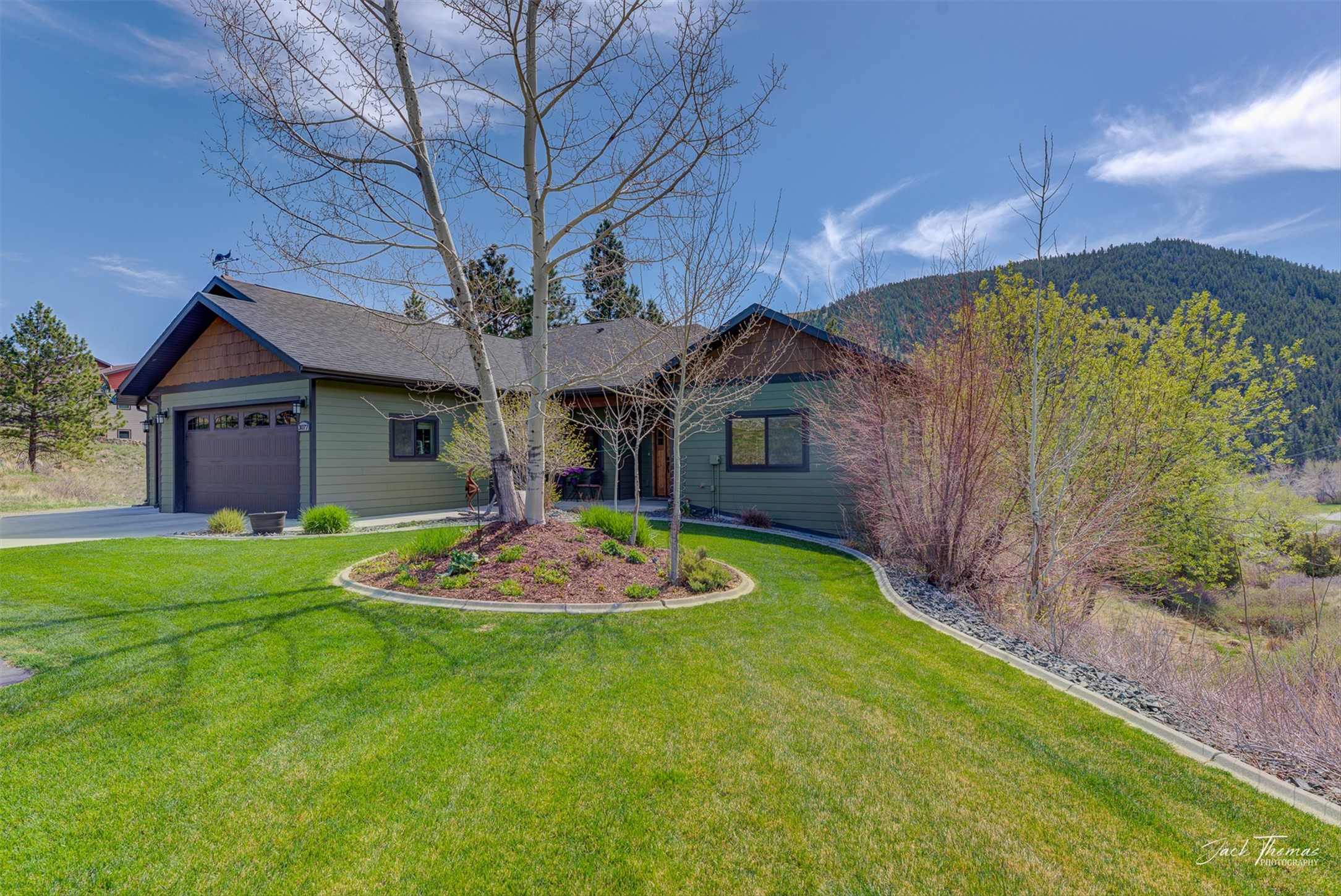 Helena, Montana, 59601, United States, 5 Bedrooms Bedrooms, ,3 BathroomsBathrooms,Residential,Contingent,2043445