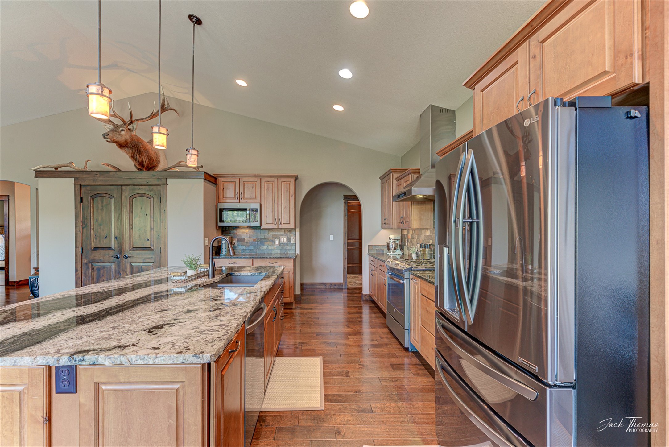Helena, Montana, 59601, United States, 5 Bedrooms Bedrooms, ,3 BathroomsBathrooms,Residential,Contingent,2043445