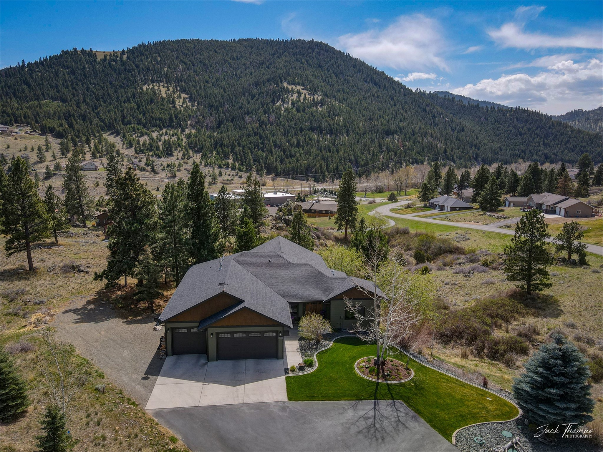 Helena, Montana, 59601, United States, 5 Bedrooms Bedrooms, ,3 BathroomsBathrooms,Residential,Contingent,2043445