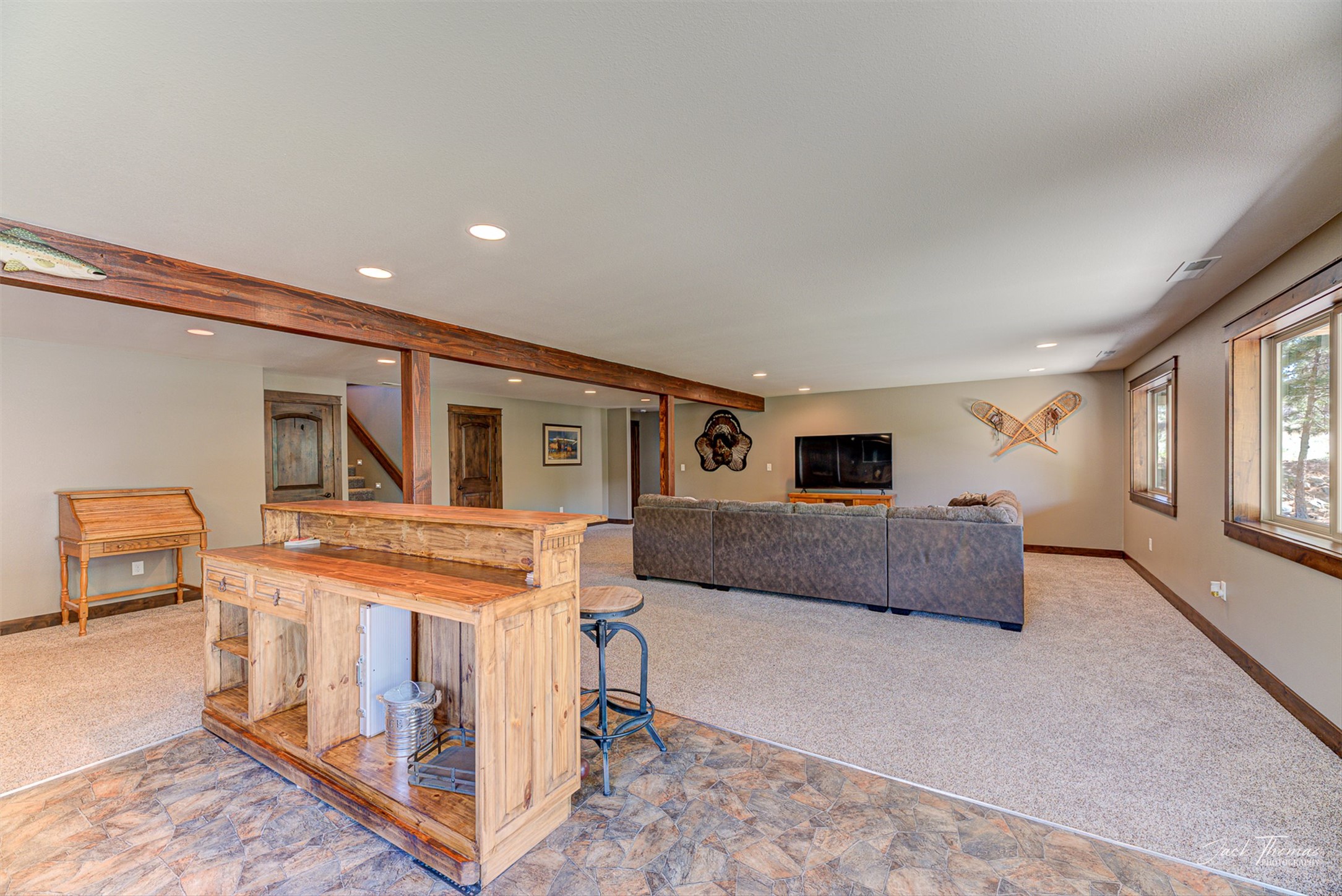 Helena, Montana, 59601, United States, 5 Bedrooms Bedrooms, ,3 BathroomsBathrooms,Residential,Contingent,2043445