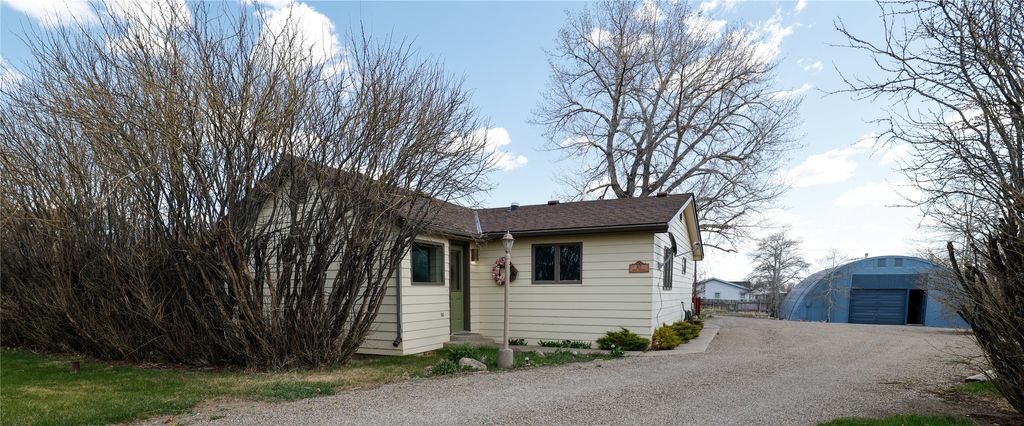 Photo of 813 S Michigan Street, Conrad, MT 59425 (MLS # 30069642)