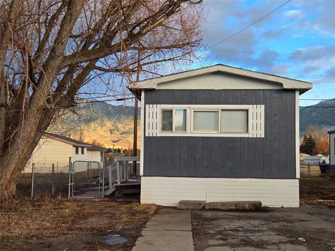 2504 Parrot Street Butte MT 59701