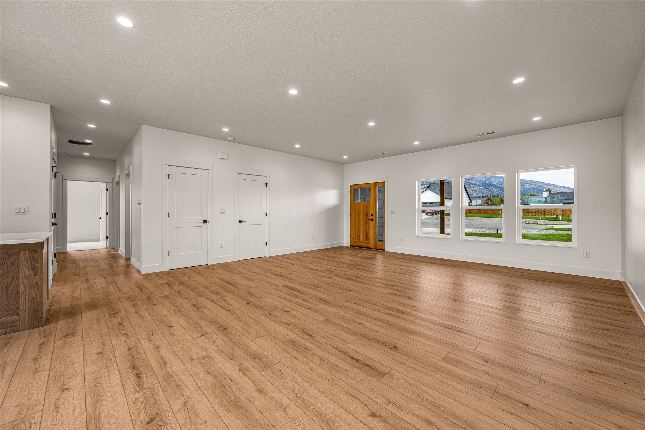 5213 Bronco Court