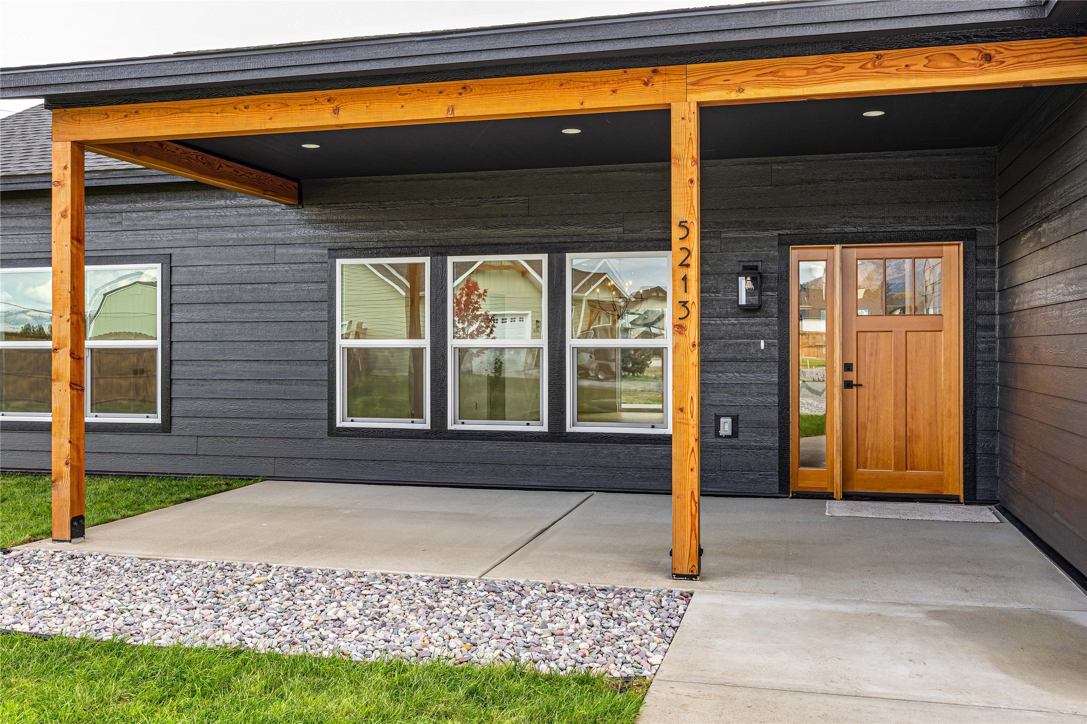 5213 Bronco Court