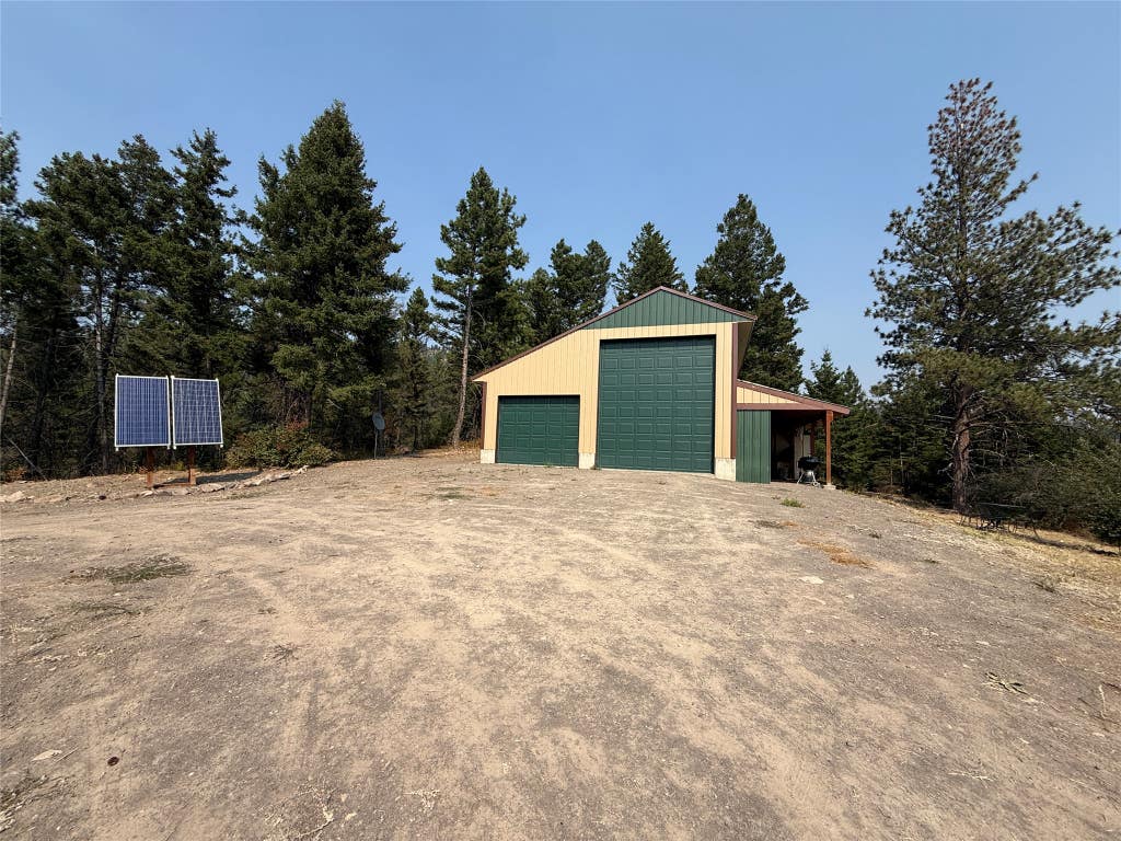Photo of 18733 High Mountain View Road, Florence, MT 59833 (MLS # 30076230)