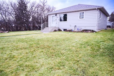 Photo of 1518 12th Avenue S, Great Falls, MT 59405 (MLS # 30066323)