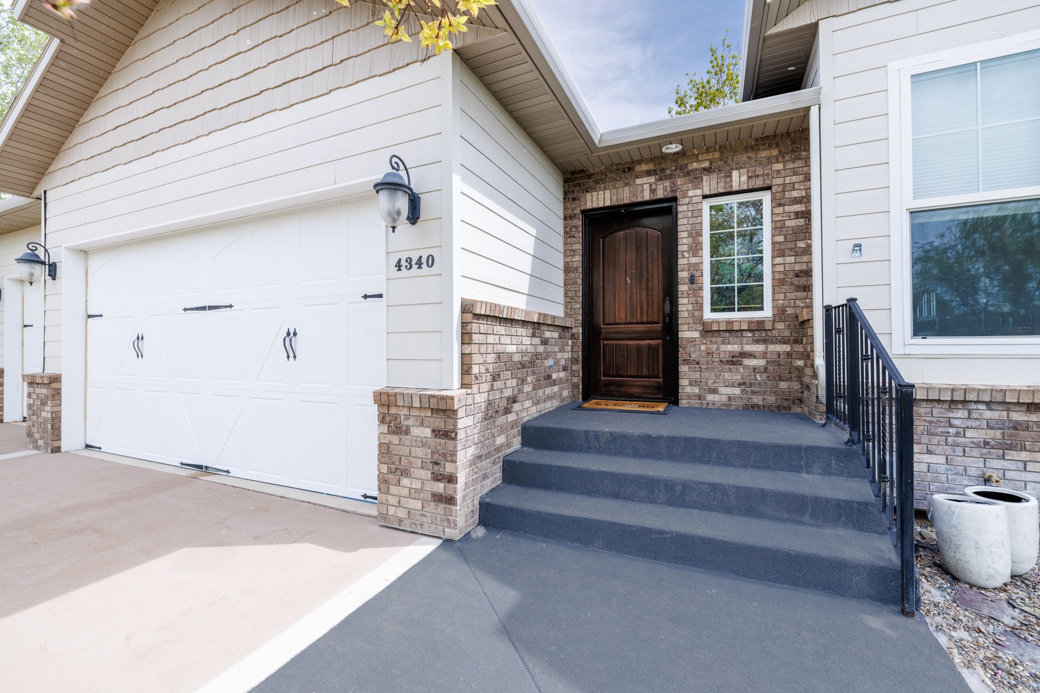 4340 Fox View Loop