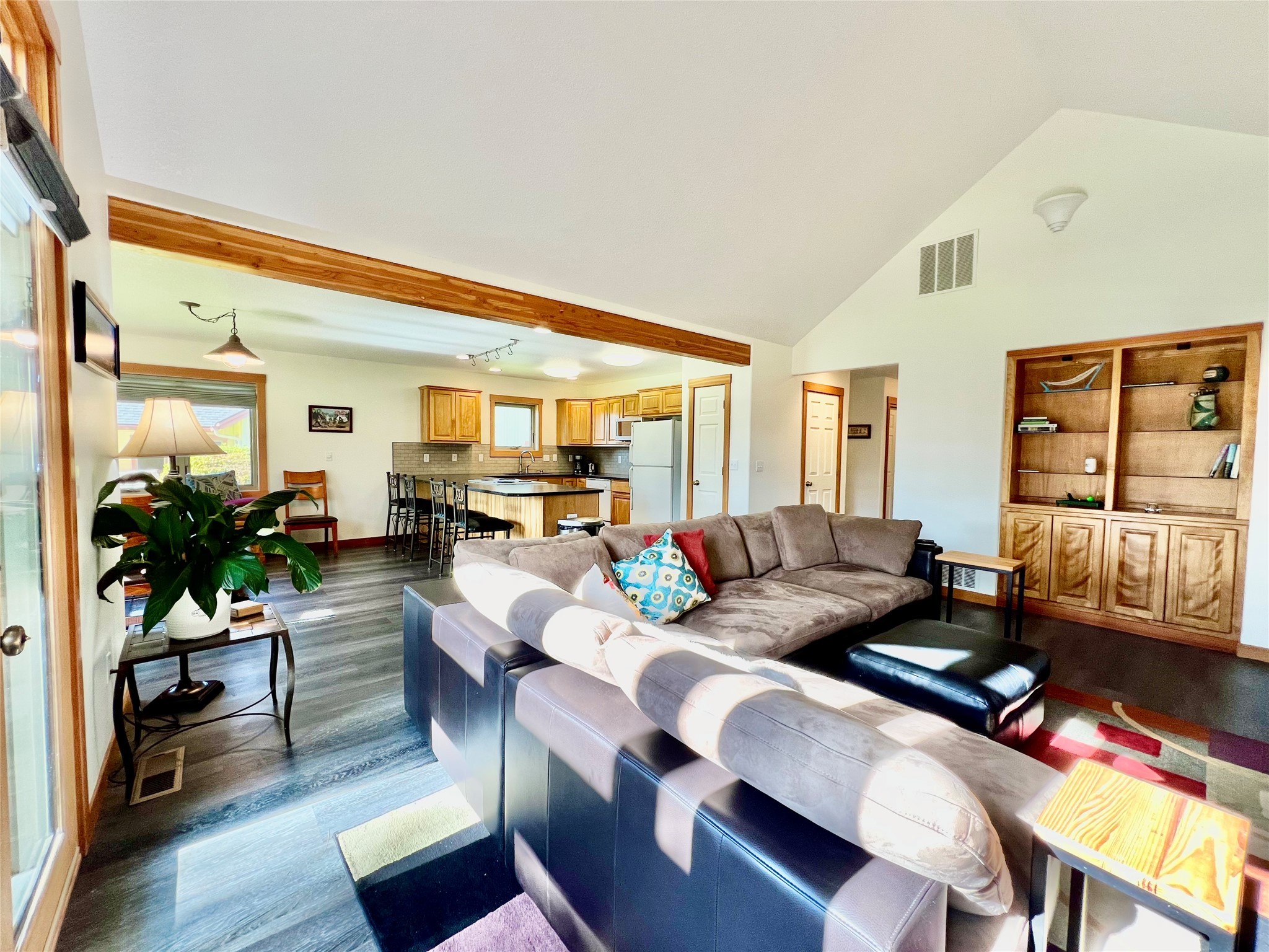 107 Crescent Landing