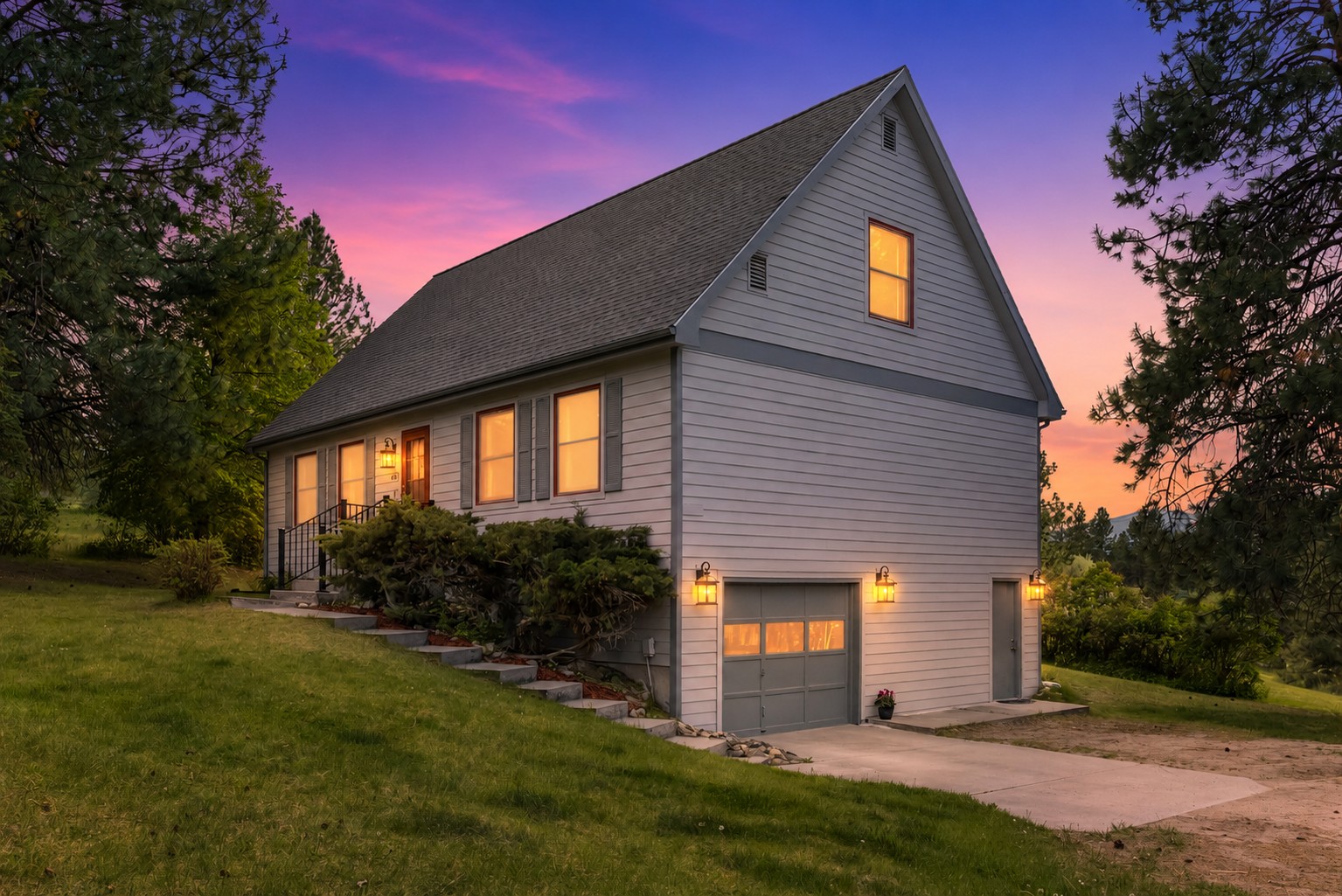 428 Sapphire Lane