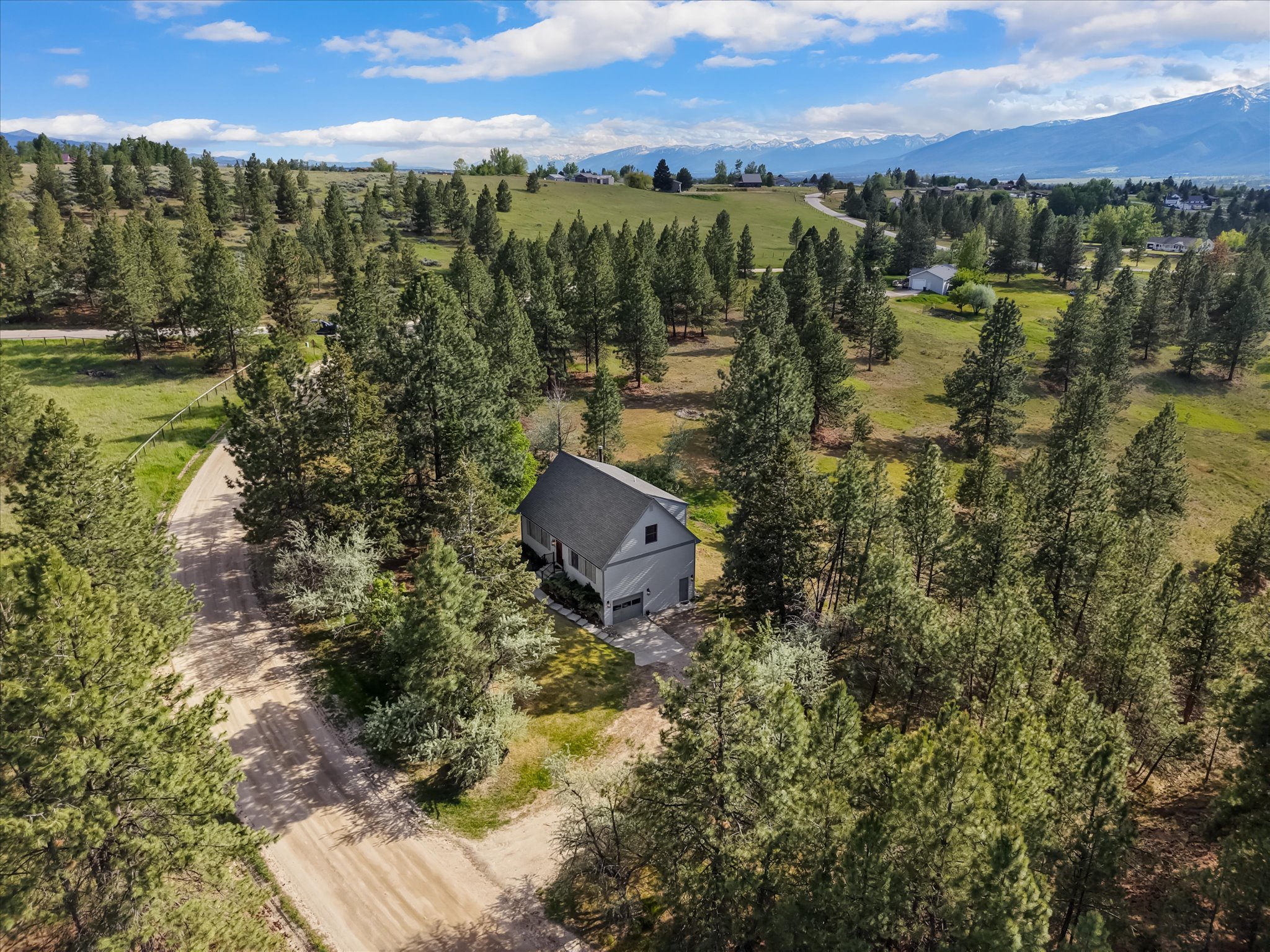 428 Sapphire Lane