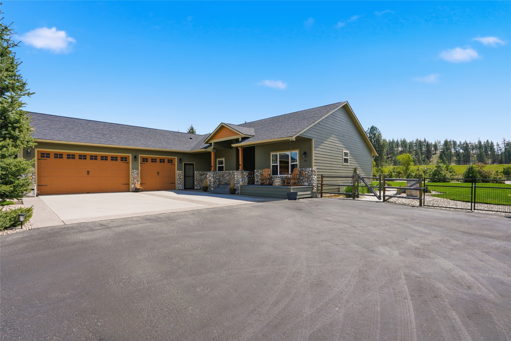 85 Edge Drive