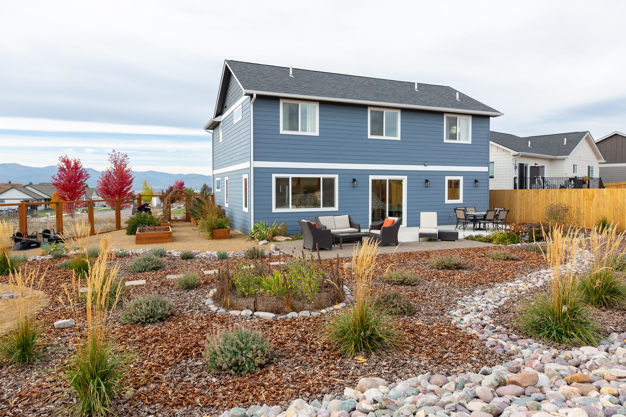 8915 Snapdragon Drive