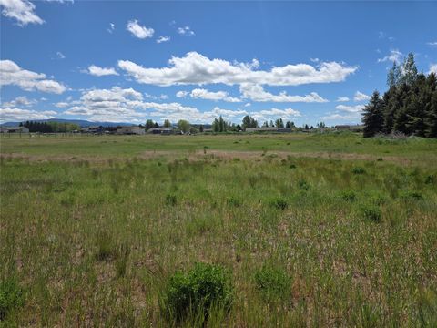 Tiny photo for 237 Eight Mile Road, Florence, MT 59833 (MLS # 30071112)