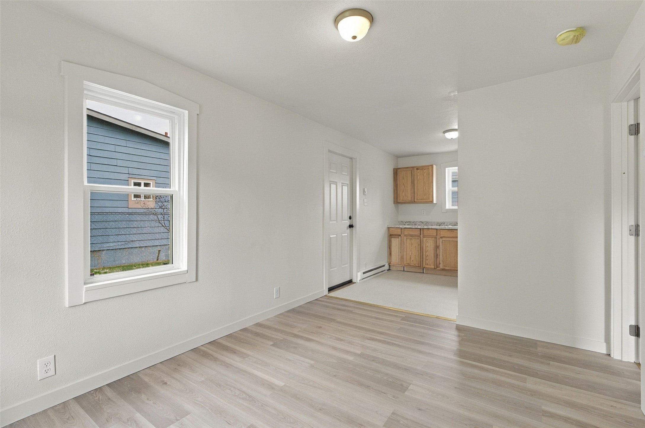 212 W Kent Avenue