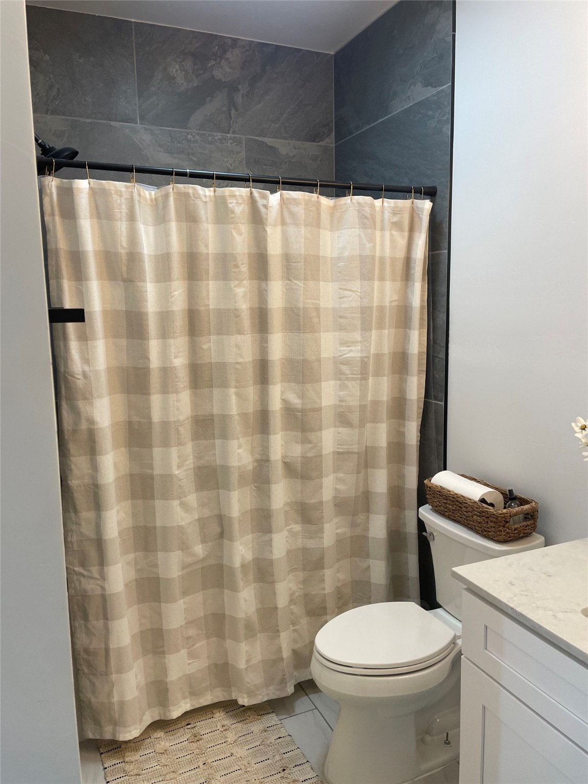 Missoula, Montana 59808, United States, 3 Bedrooms Bedrooms, ,2 BathroomsBathrooms,Residential,Active,144244