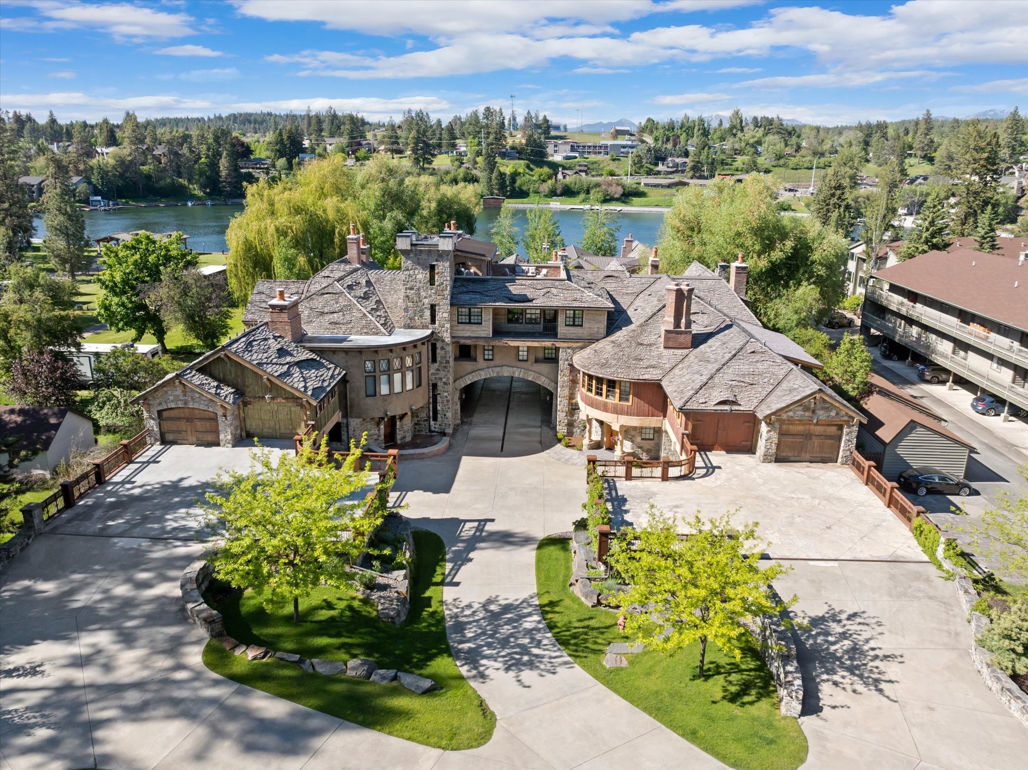 10 Bear Dance Village