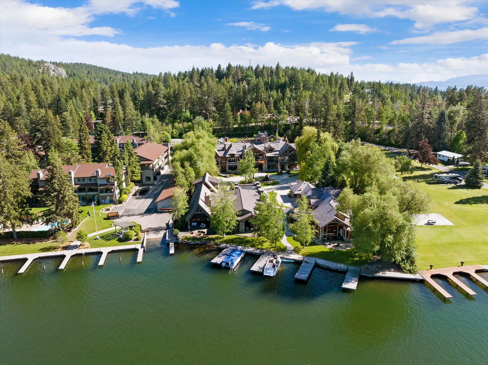 10 Bear Dance Village