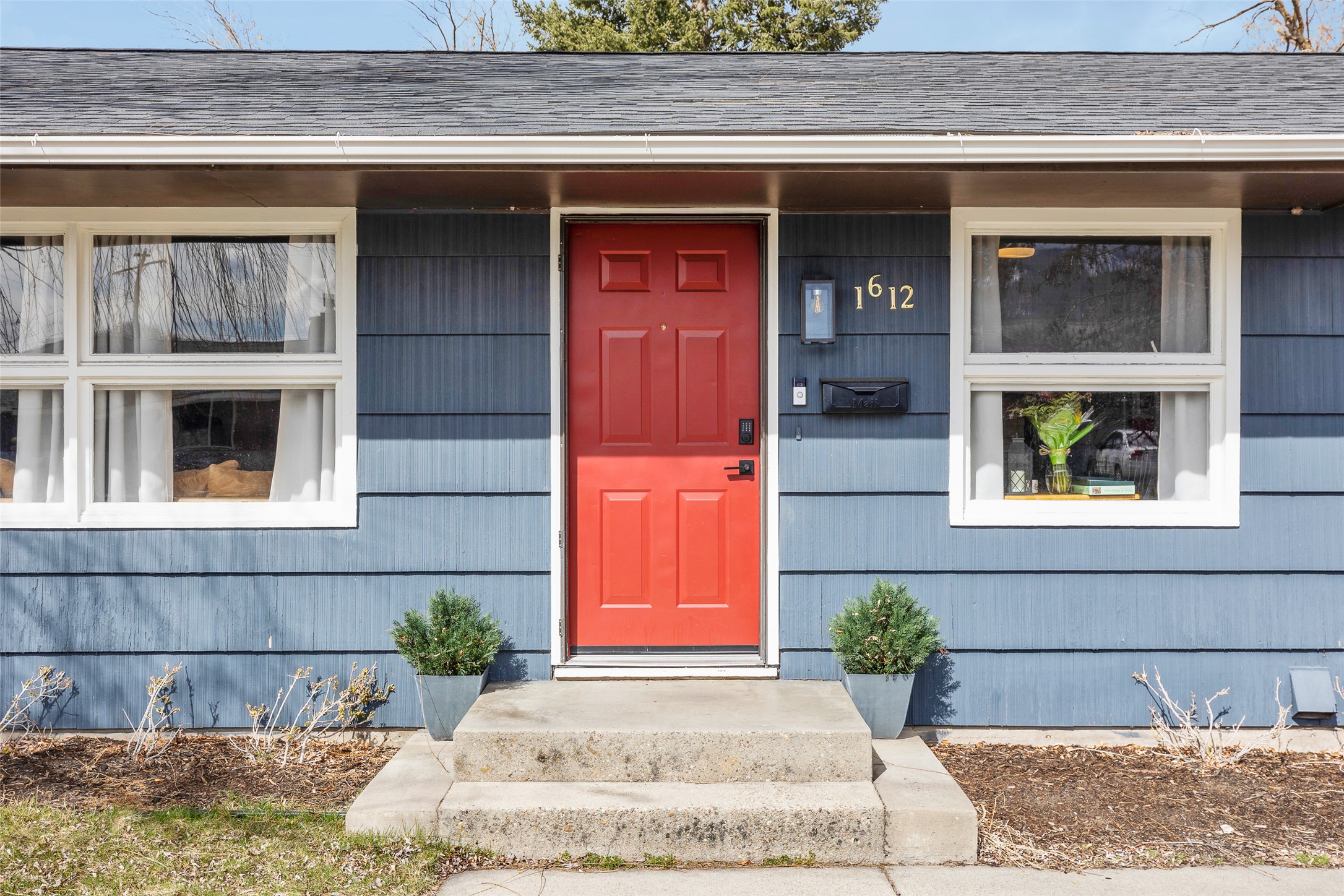 1612 Bel-Air Place