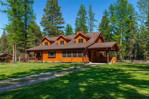 Photo of 1216 Sun Dog Trail, Whitefish, MT 59937 (MLS # 30046523)