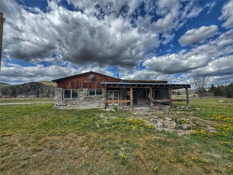 9536 Mt Highway 200 Plains MT 59859