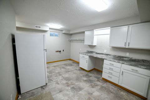 Tiny photo for 3501 15th Ave AVE S, Great Falls, MT 59405 (MLS # 30071370)