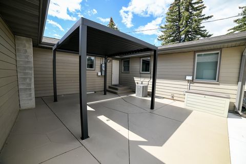 Tiny photo for 3501 15th Ave AVE S, Great Falls, MT 59405 (MLS # 30071370)