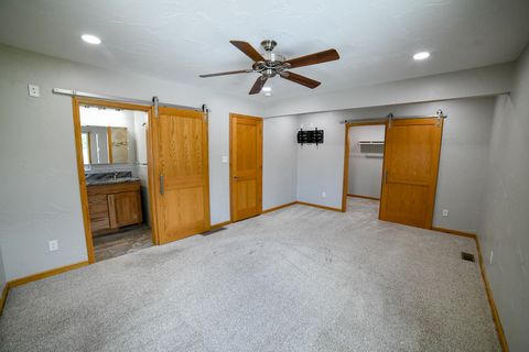 Tiny photo for 3501 15th Ave AVE S, Great Falls, MT 59405 (MLS # 30071370)
