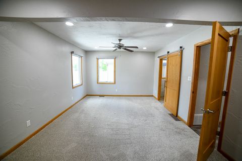 Tiny photo for 3501 15th Ave AVE S, Great Falls, MT 59405 (MLS # 30071370)