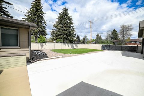 Tiny photo for 3501 15th Ave AVE S, Great Falls, MT 59405 (MLS # 30071370)