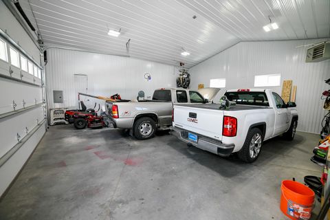 Tiny photo for 3501 15th Ave AVE S, Great Falls, MT 59405 (MLS # 30071370)