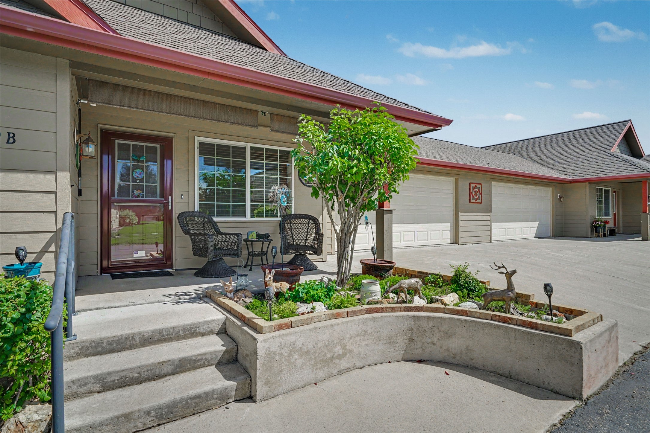 9 Eliza Drive B