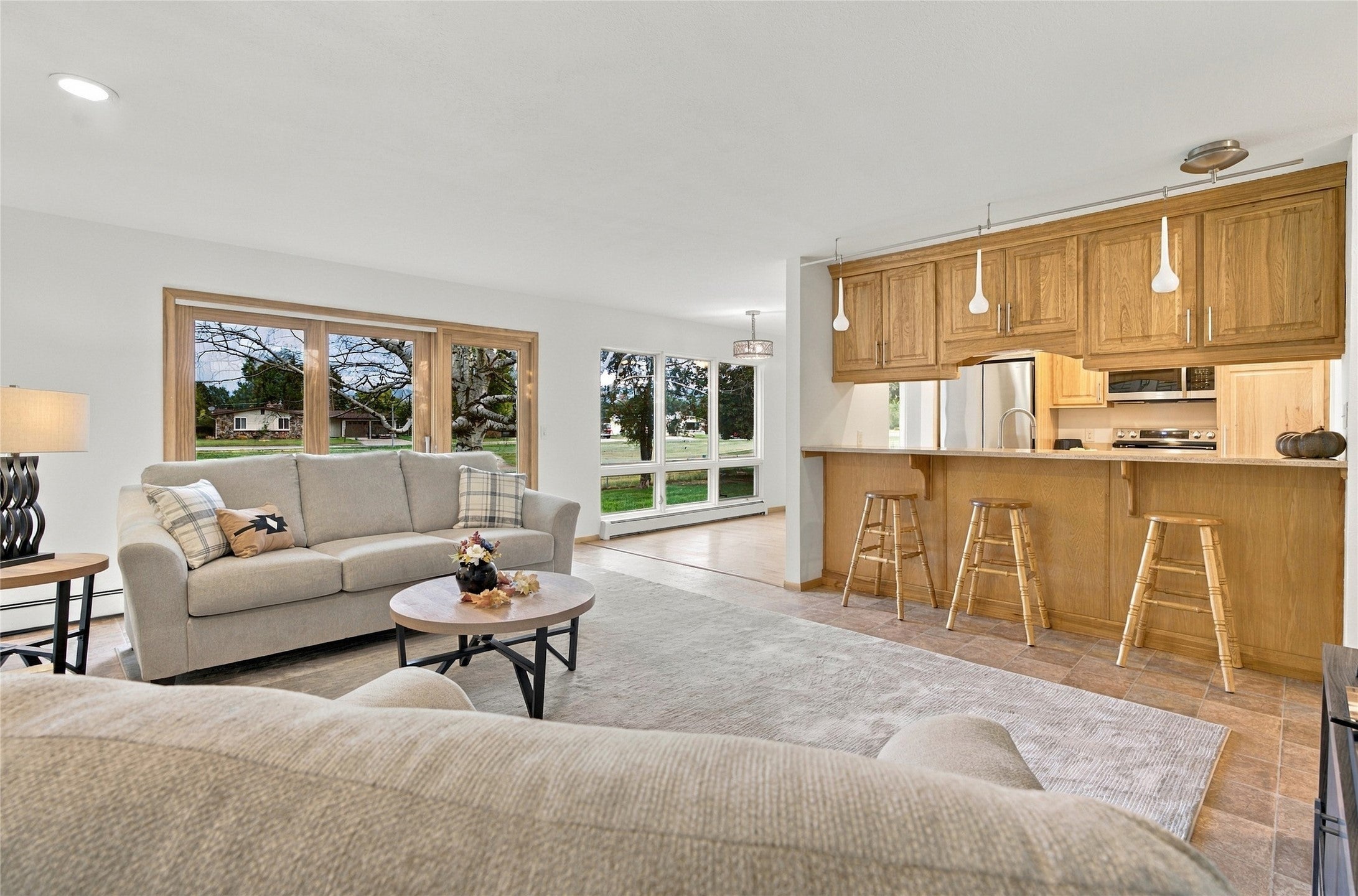 3817 Bellecrest Drive