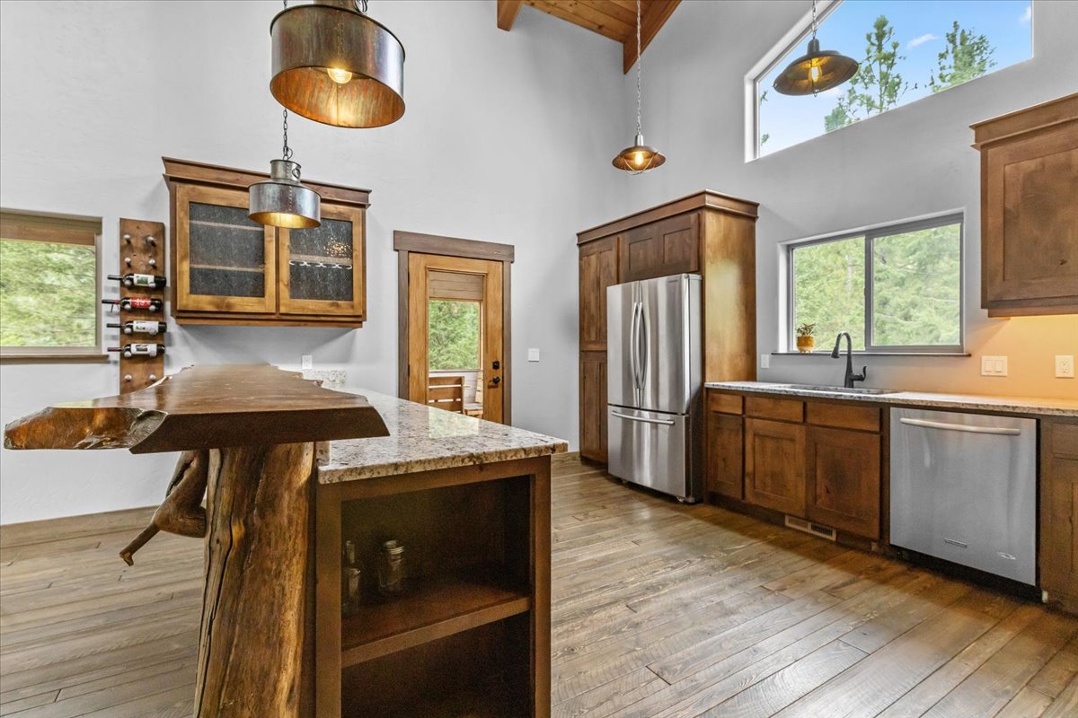 53 McCracken Trail