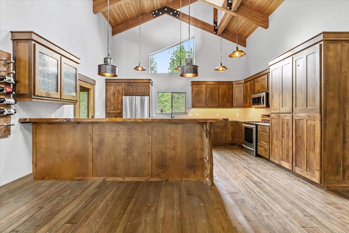 53 McCracken Trail