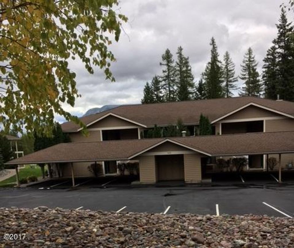 Photo of 111 Spyglass Hill Loop #924 D-1, Columbia Falls, MT 59912 (MLS # 22004254)