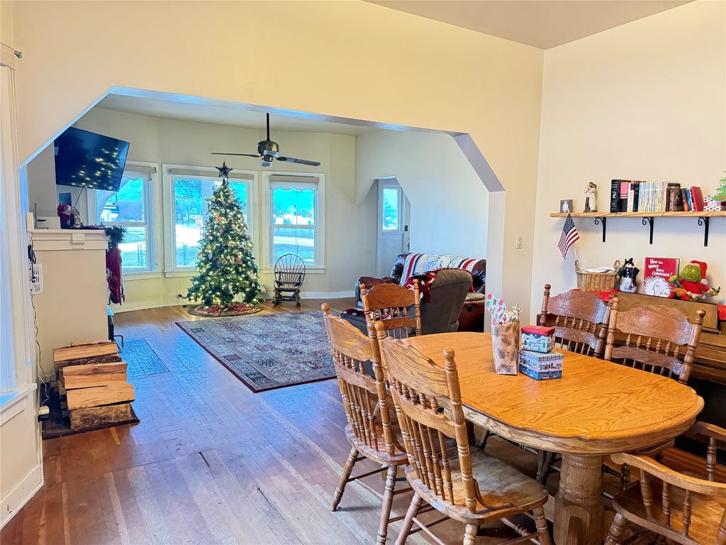 Photo of 303 Rittenour Street, Plains, MT 59859 (MLS # 30062091)