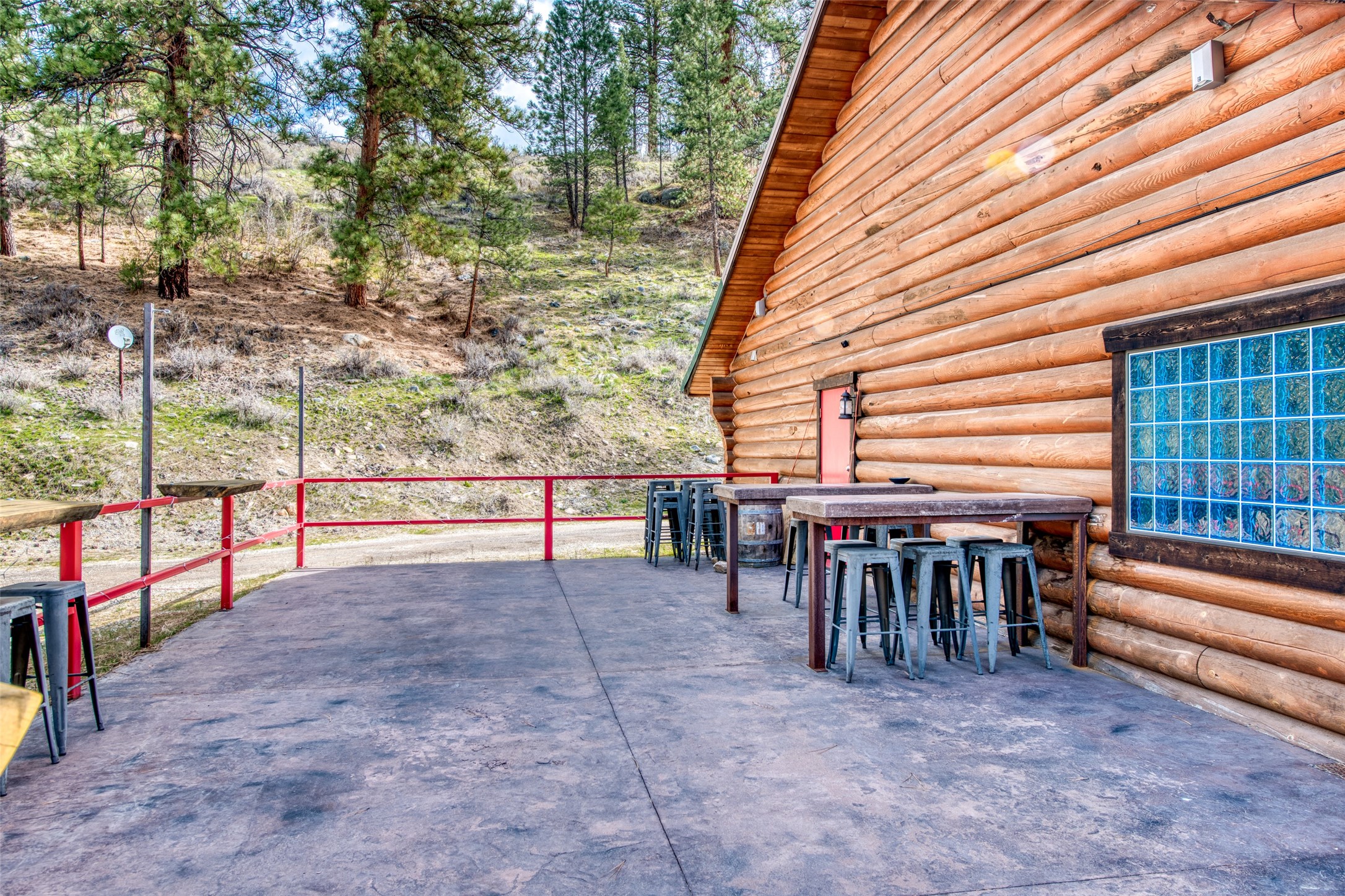 Conner, Montana 59827, United States, ,Commercial,Active,59898