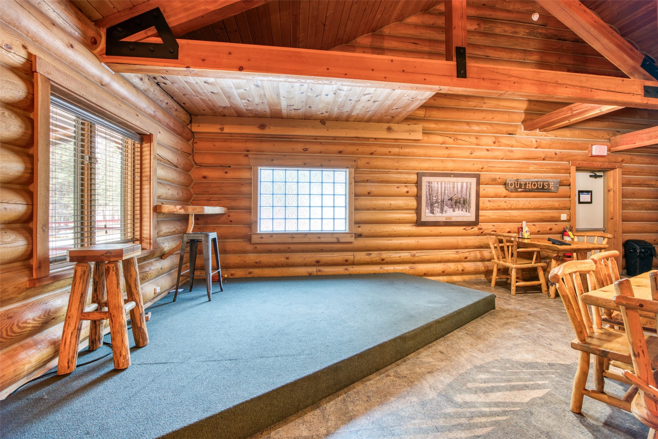 Conner, Montana 59827, United States, ,Commercial,Active,59898