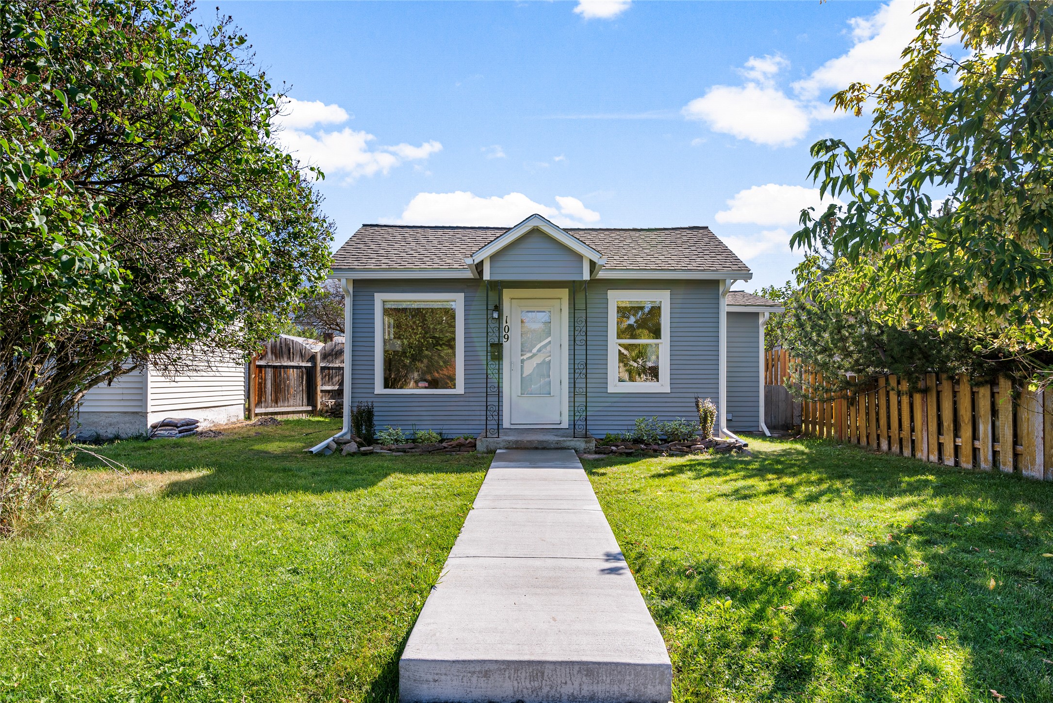 109 E Central Avenue