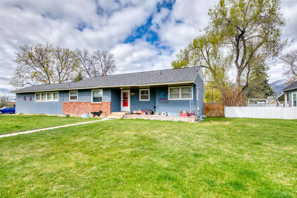 Photo of 711 S 4th Street, Hamilton, MT 59840 (MLS # 30068549)