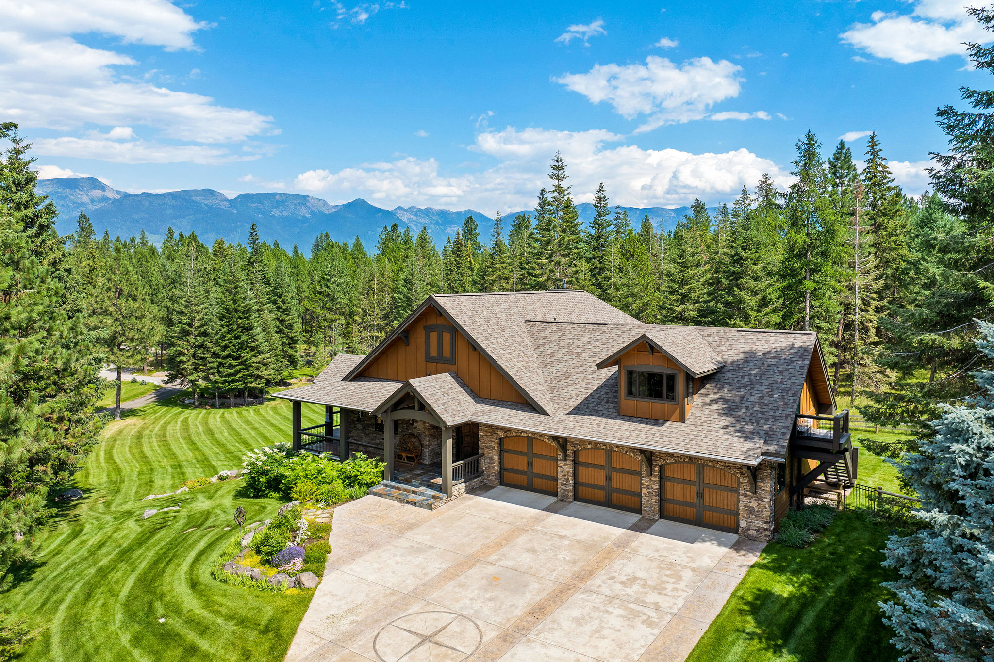 350 and 270 Old Paint Trail