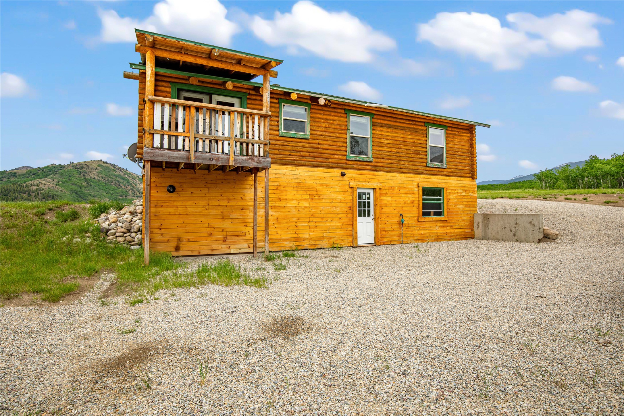 Anaconda, Montana 59711, United States, 3 Bedrooms Bedrooms, ,1 BathroomBathrooms,Residential,Pending,150354