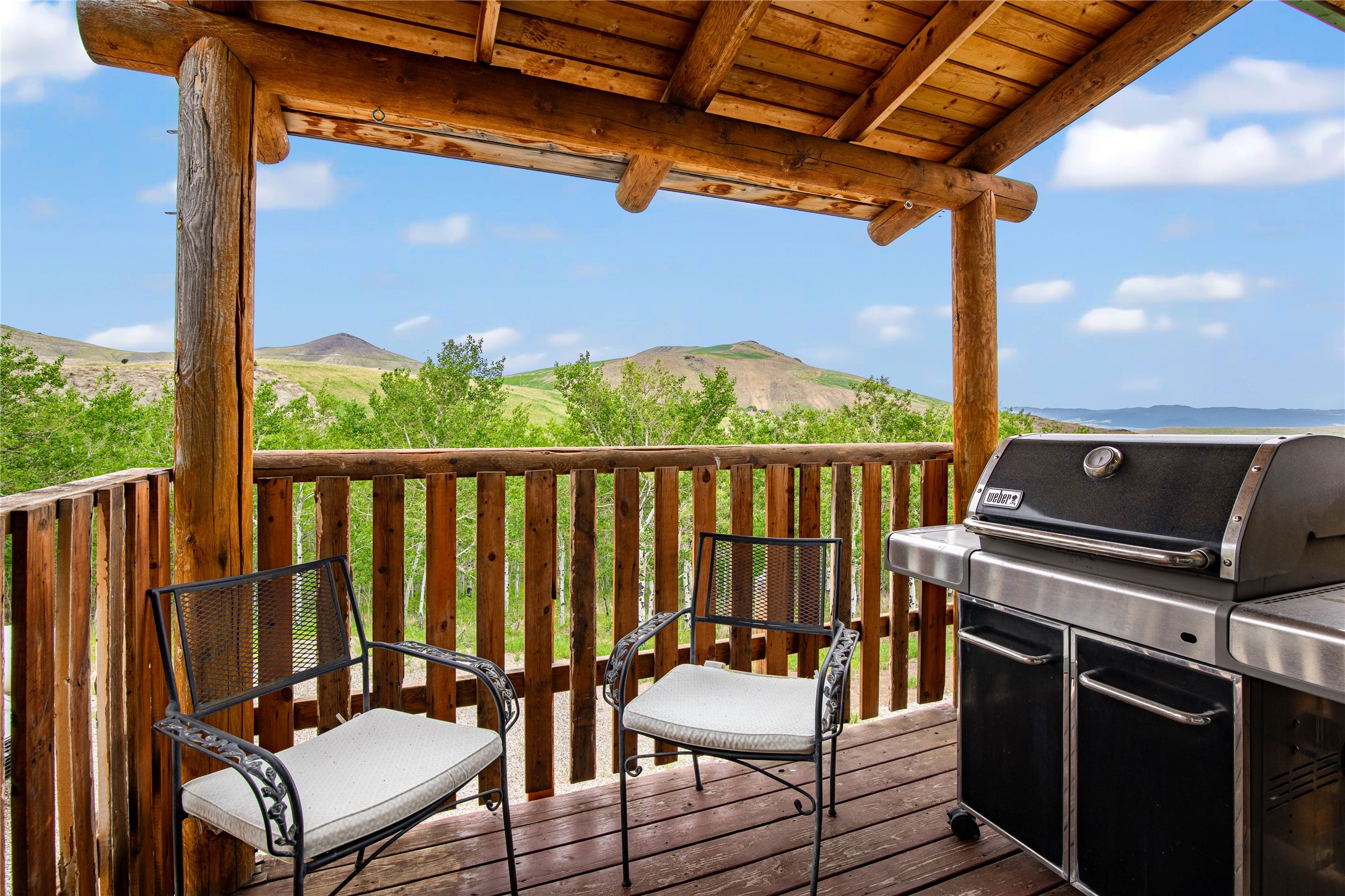 Anaconda, Montana 59711, United States, 3 Bedrooms Bedrooms, ,1 BathroomBathrooms,Residential,Pending,150354