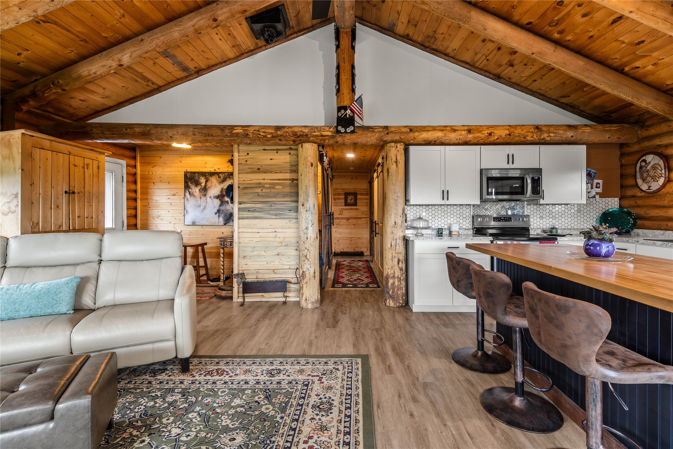 Anaconda, Montana 59711, United States, 3 Bedrooms Bedrooms, ,1 BathroomBathrooms,Residential,Pending,150354