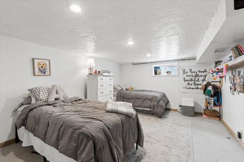 Tiny photo for 1034 4th Avenue W, Kalispell, MT 59901 (MLS # 30068916)