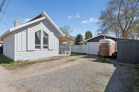 Tiny photo for 1034 4th Avenue W, Kalispell, MT 59901 (MLS # 30068916)