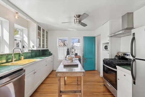 Tiny photo for 1034 4th Avenue W, Kalispell, MT 59901 (MLS # 30068916)