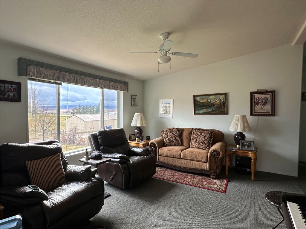 Photo of 1009 1st Avenue SW, White Sulphur Springs, MT 59645 (MLS # 30060819)